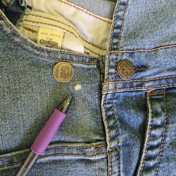 OshKosh Kids Denim Carpenter Overalls in Size 5 Toddler Durable All Season - Picture 14 of 15